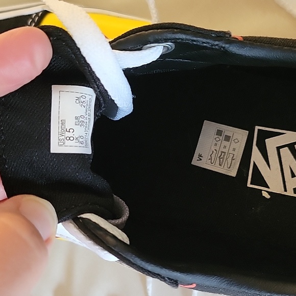 Vans Old Skool Fire - Picture 3 of 8